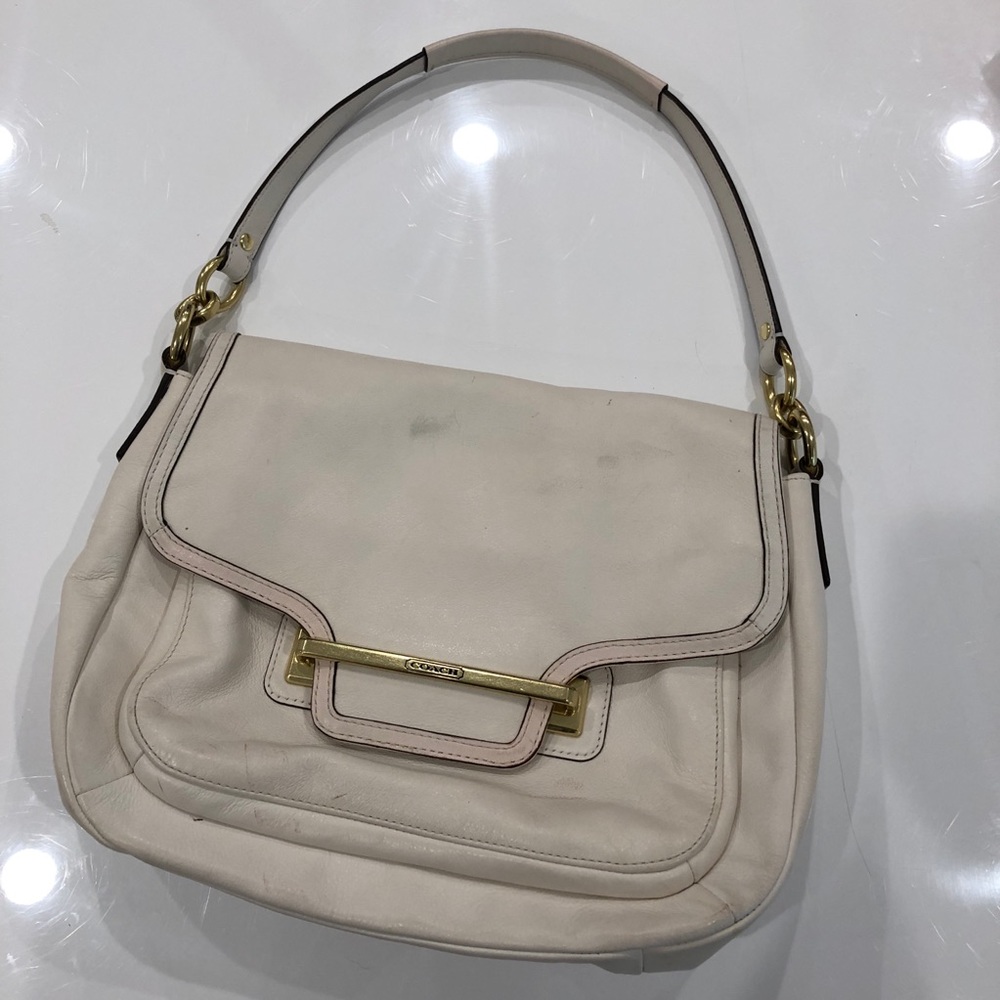 White Coach Purse - Picture 2 of 8